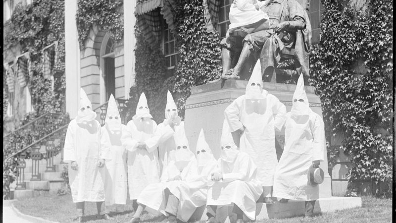 “Unveiling Spanish Traditions: A Narrative Untouched by the Shadows of the Ku Klux Klan”