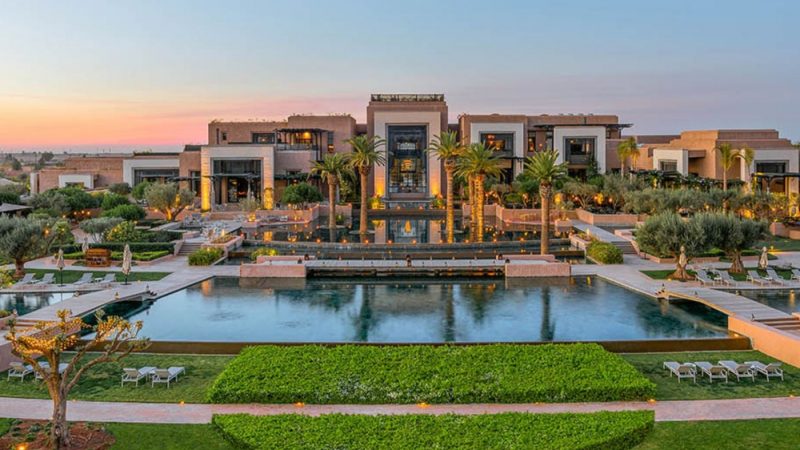“Hotel BQ: A Luxurious Retreat Redefining Hospitality”